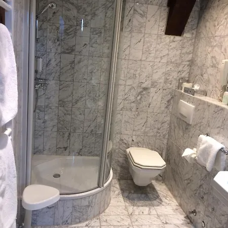 Romantik Parkhotel Wasserburg Anholt فندق